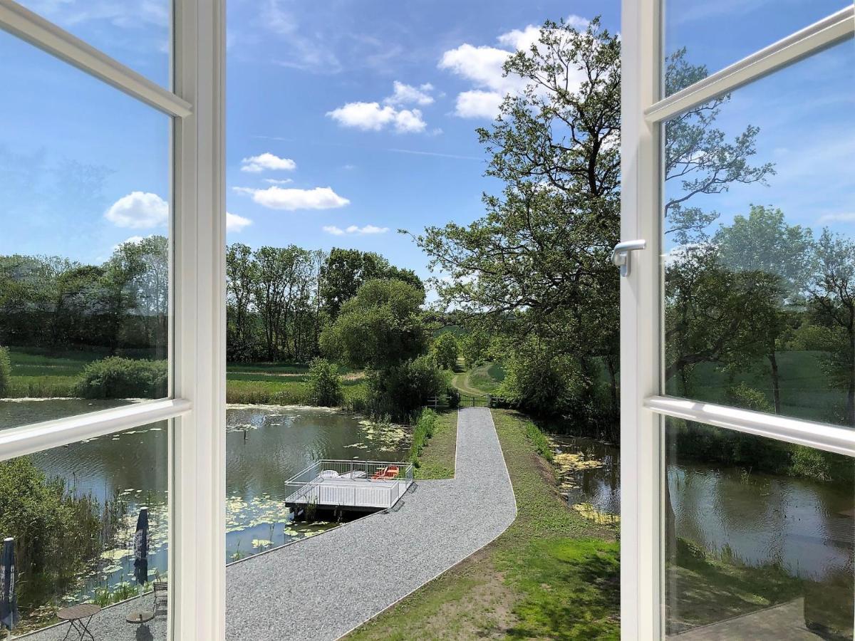 Ferienwohnungen Herrenhaus Gut Oestergaard Steinberg  Exterior photo
